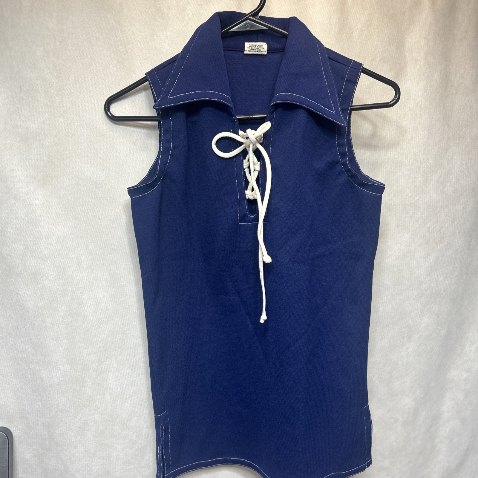 Vintage Sleeveless Lace Up Blouse Lot Of 2 100% Polyester Made In korea Tan ,Blu