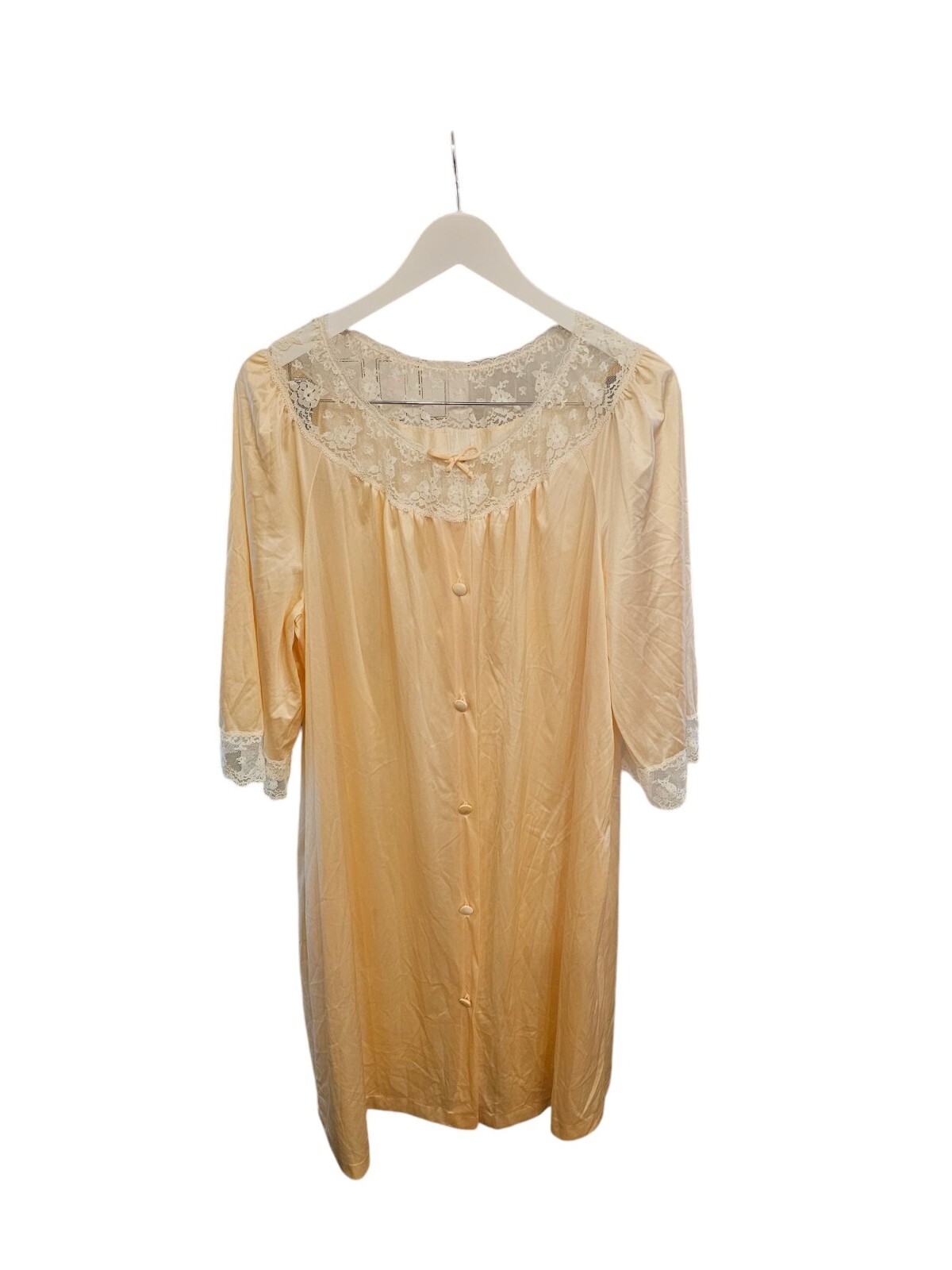 Vintage Satin Robe House Coat With Lace Trim & Covered Buttons M/L 24″W x 37″L