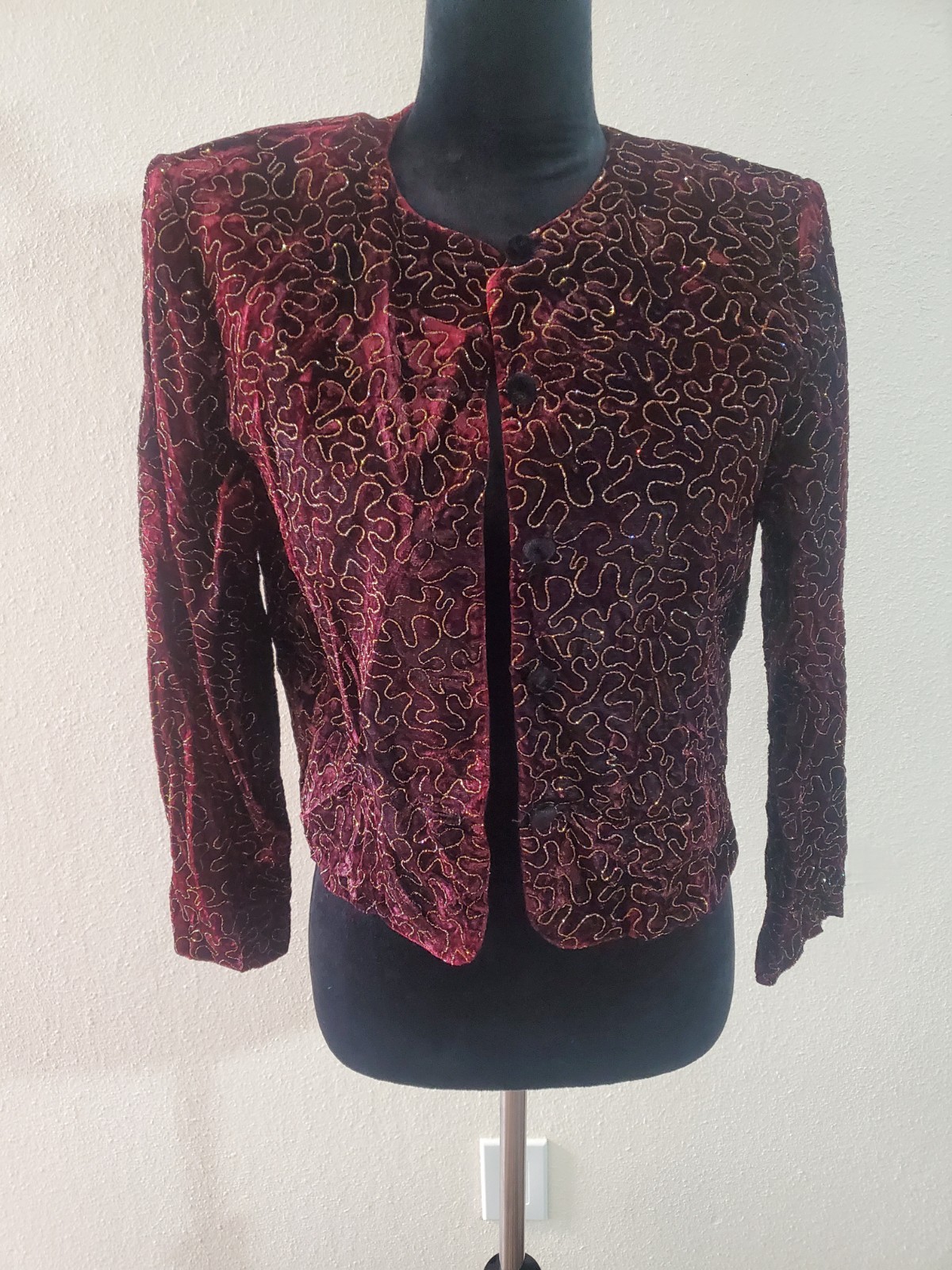 Vintage Norton McNaughton Velvet Burgundy Blazer Gold Detail Flashy Elegant