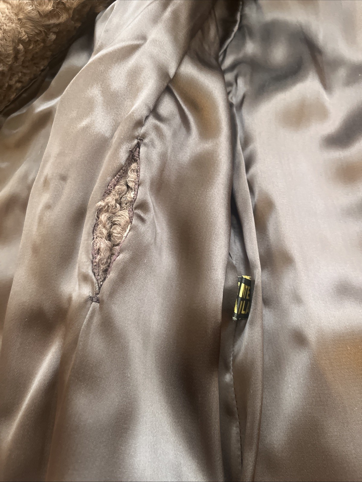 Vintage Karakul Lamb Toronto Furs Brown Coat K. Bouyotonoulos Athens Greece M/L