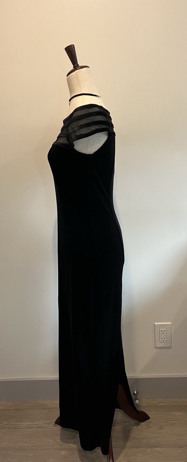 VTG Black Velvet Formal Evening Prom Dress Mesh Neckline Y2K Goth S
