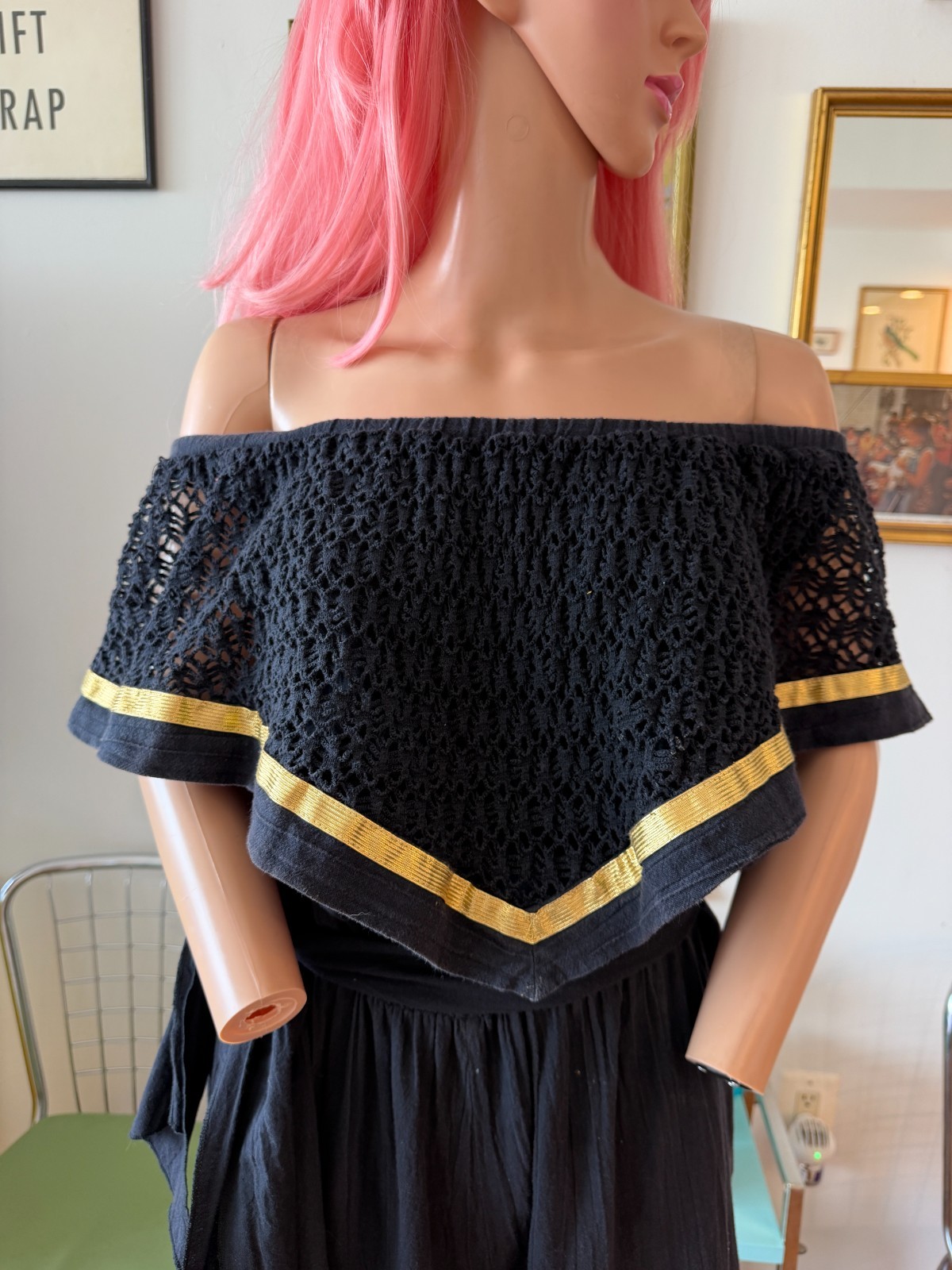 🖤 Vtg 70s Leisure Living Black 100% Cotton Bib Boho Hippie Jumpsuit Romper S