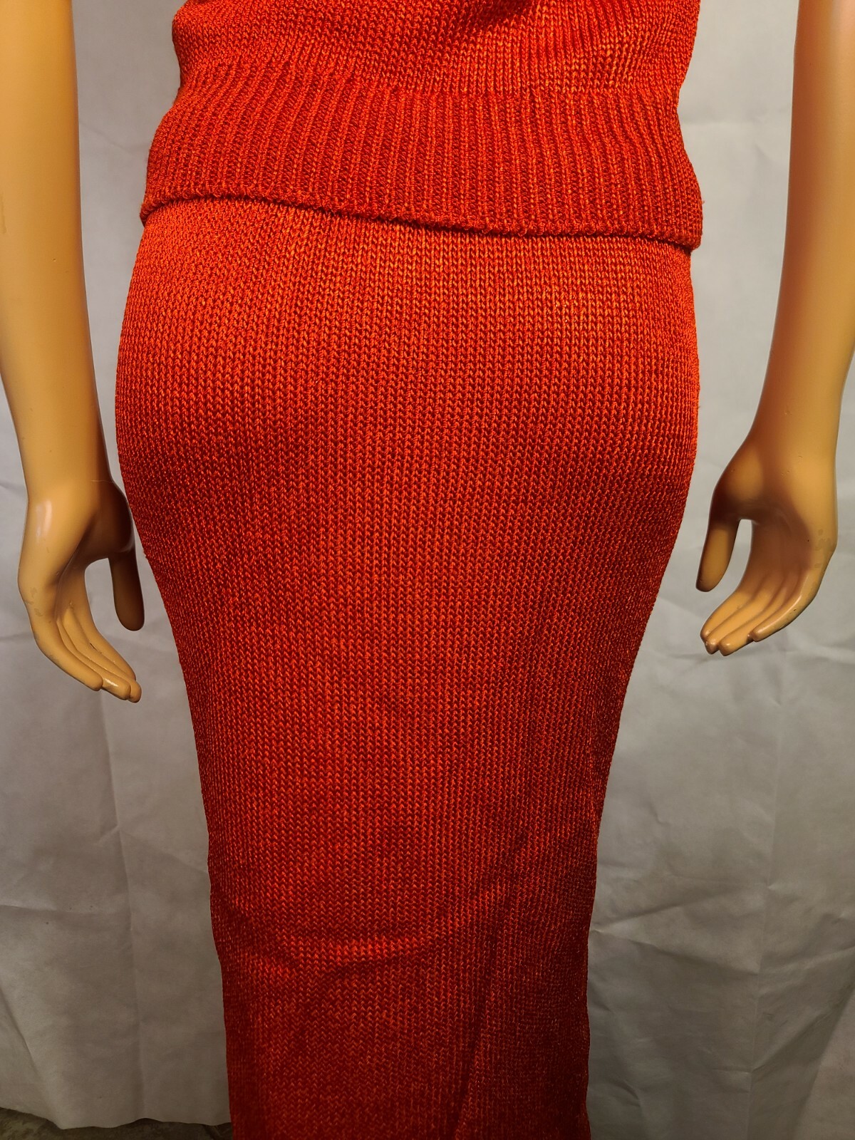 Vintage Elizabeth New York Skirt Top Sweater Set red and white Outfit