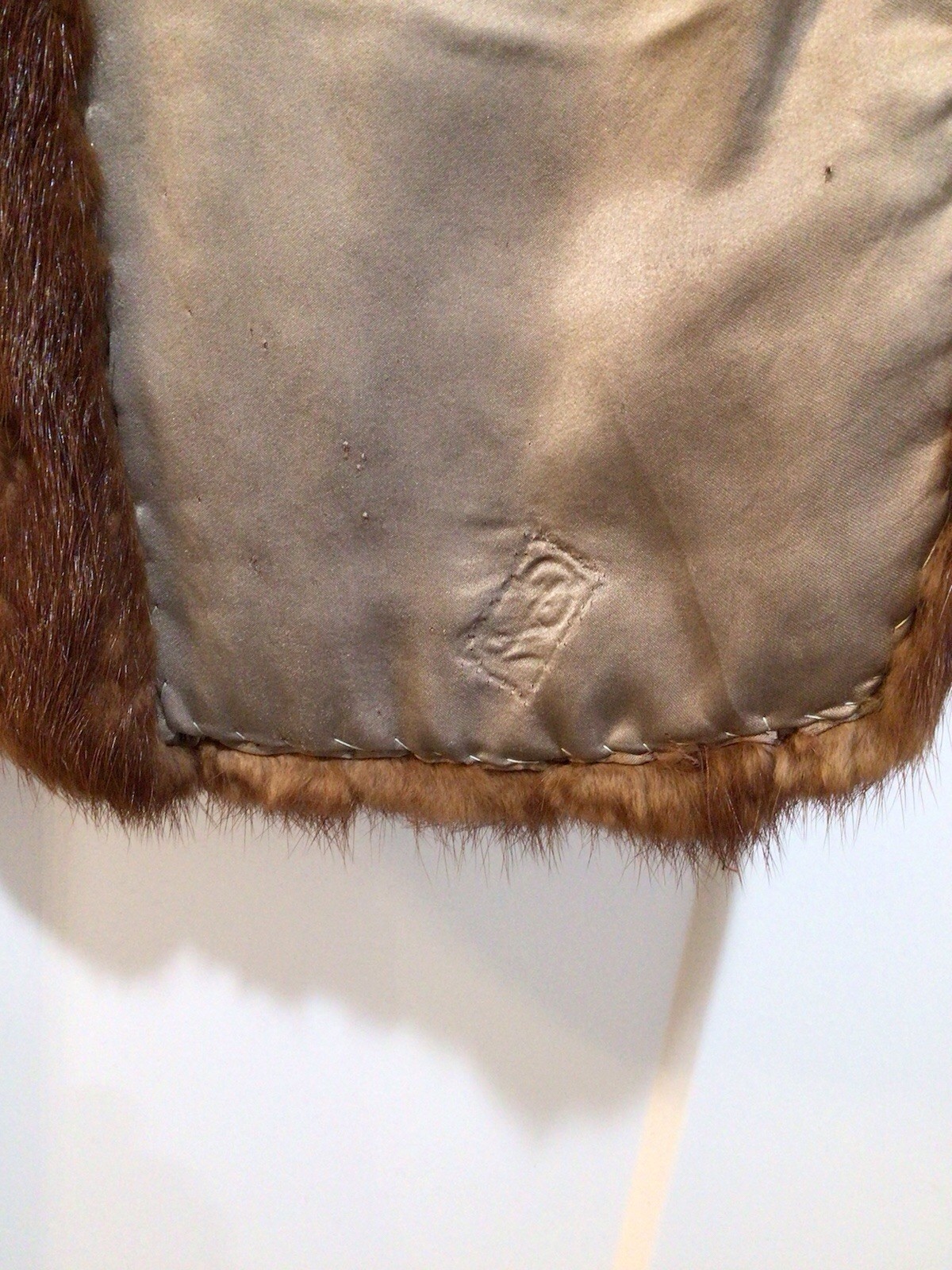 Vintage Womens Brown Mink Fur Stole Caplet Shawl Lined With Makers Mark