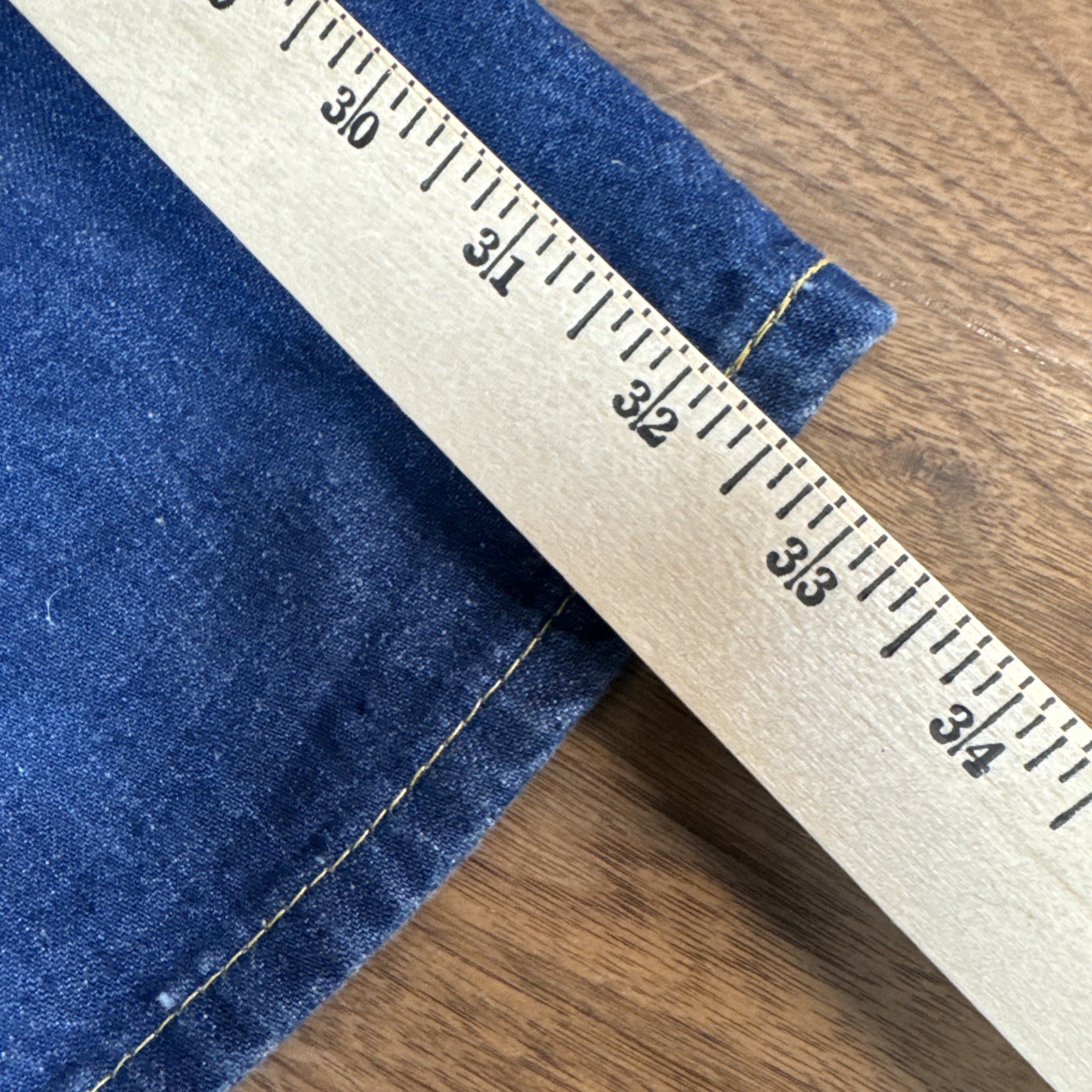 Vintage 70s Live Ins Sz 9 – 24 X 32.5 Embroidered Wide Leg Denim Jeans USA Chic
