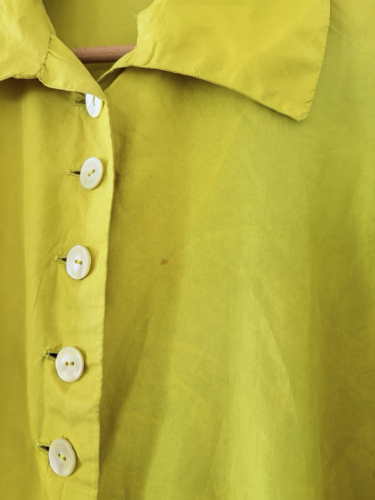 Vintage Antique 1920s 1930s Chartreuse Silk Trumpet Sleeve Blouse Shell Button S