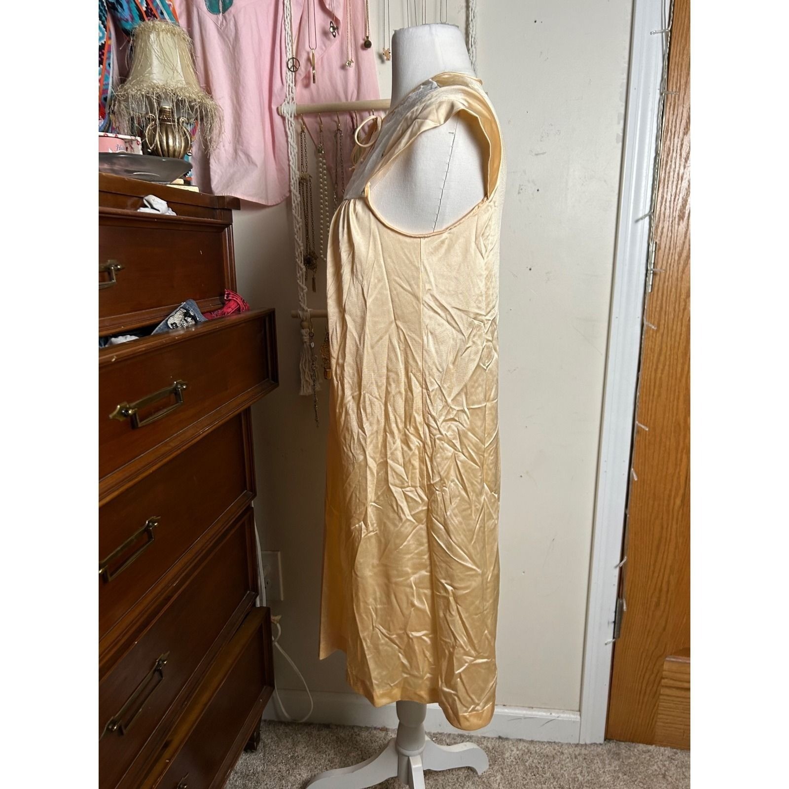 Vintage JCPenney Peach Nylon Lace Floral Nightgown Size P Made in USA Coquette
