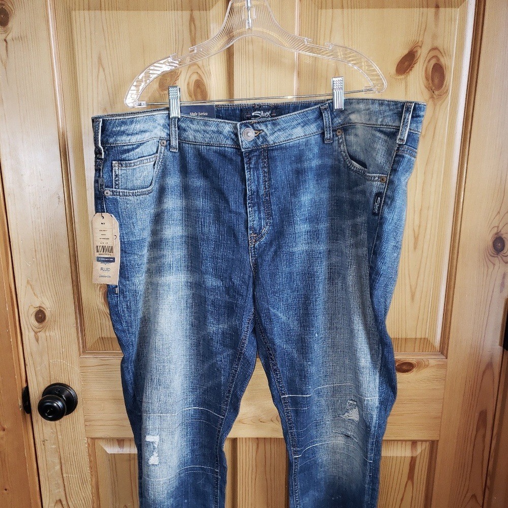 Nwt Silver Jean’s Girlfriend Classic 24 plus