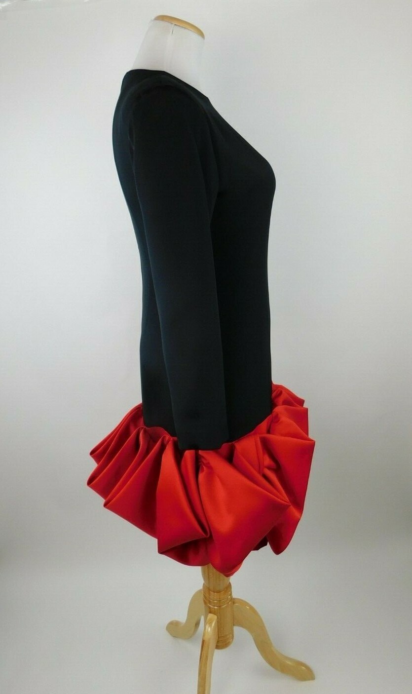 Jarin Ruben Panis 6 Vintage Black Red 1980s Oversize Ruffle Hem Dress
