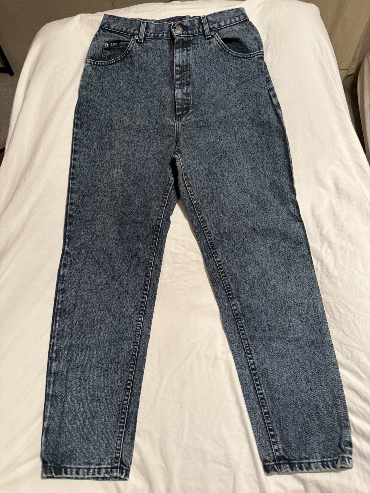 Women’s Vintage Lee 28 X 28 & 1/2. 12 Med Made In Usa Union Stamp Acid Wash Mom