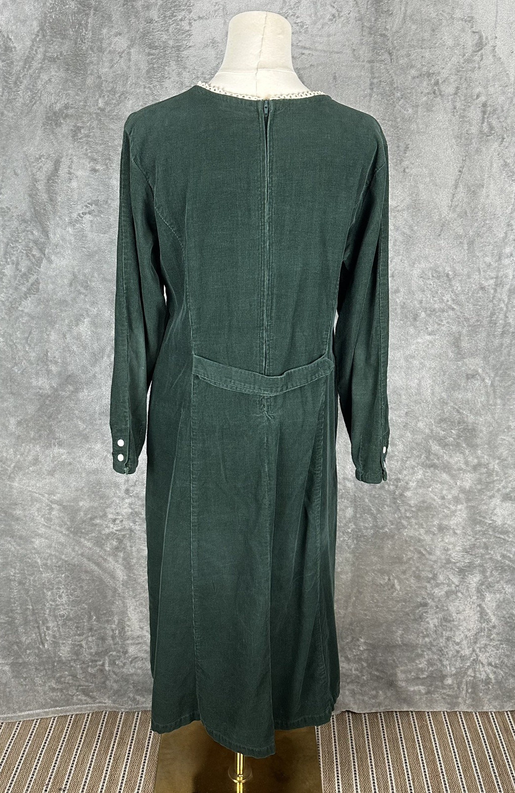 Vintage Corduroy Green Midi 10P Dress Renaissance Festival Prairie Boho Cottage