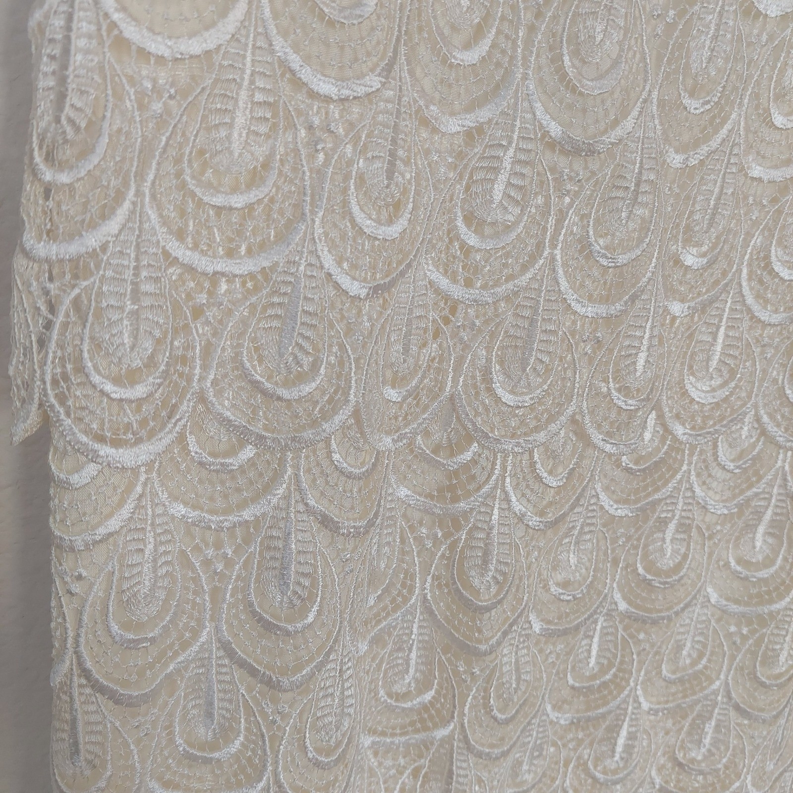Michaelangelo Vintage Ivory Scalloped Lace Tiered Evening Gown Dress Womens 9/10