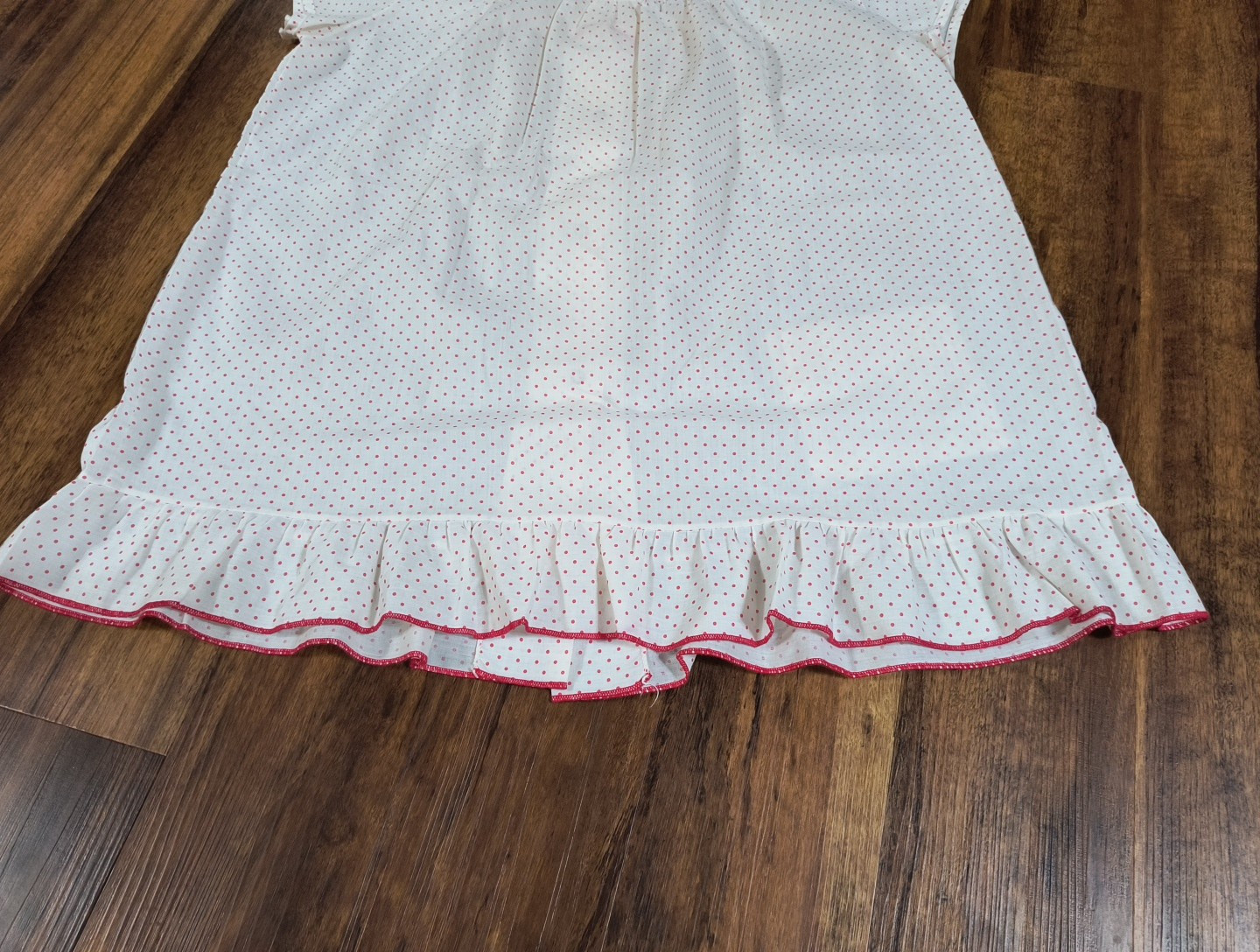 Vintage Katz Button Up White With Red Polka Dot Pajama Top Medium?