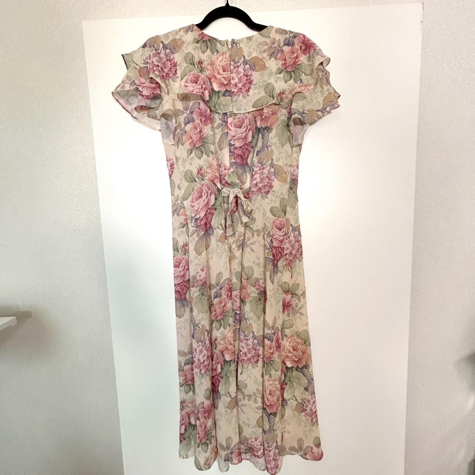 vintage pellini romantic floral 90s y2k ruffle tie collar dress garden feminine