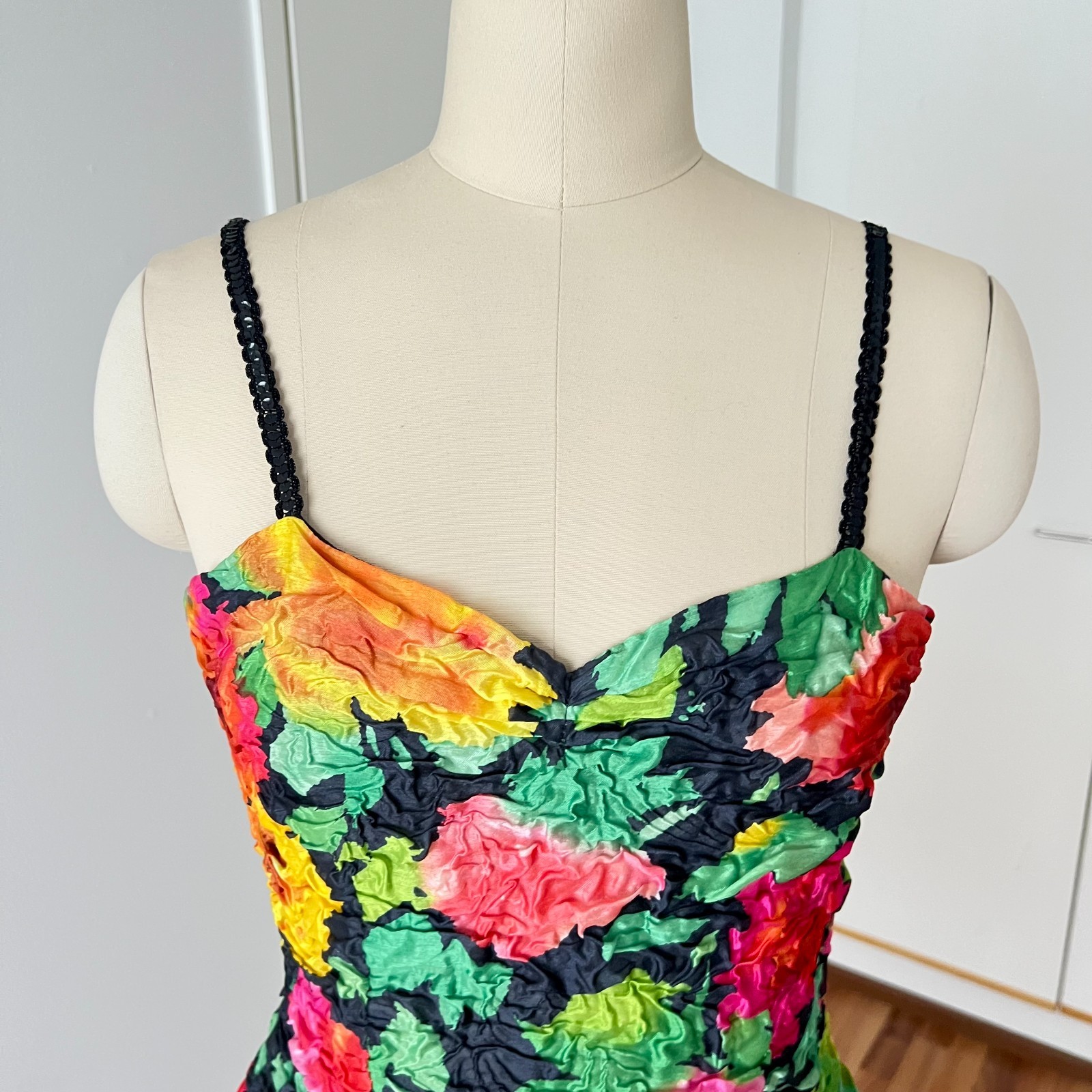 1980s Floral Taffeta Cocktail Party Dress Tiered Spaghetti Straps Prom Evening