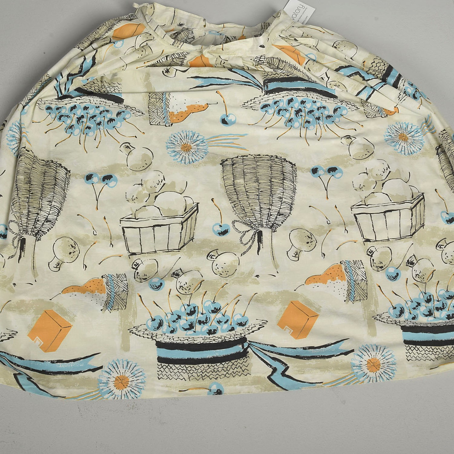Medium 1950s Novelty Cotton Skirt Beige Tan Blue Orange Food Wine Tea Length