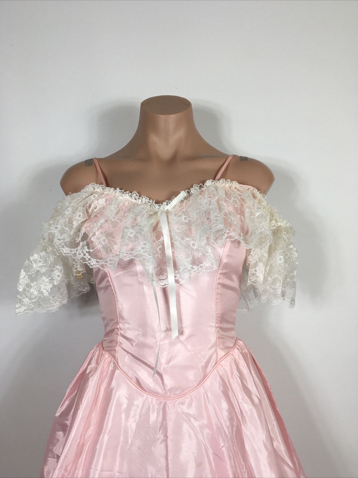 VTG FLIRTATIONS Gown Alfred Angelo Victorian Full Skirt Puffy Lace UNION XS/S