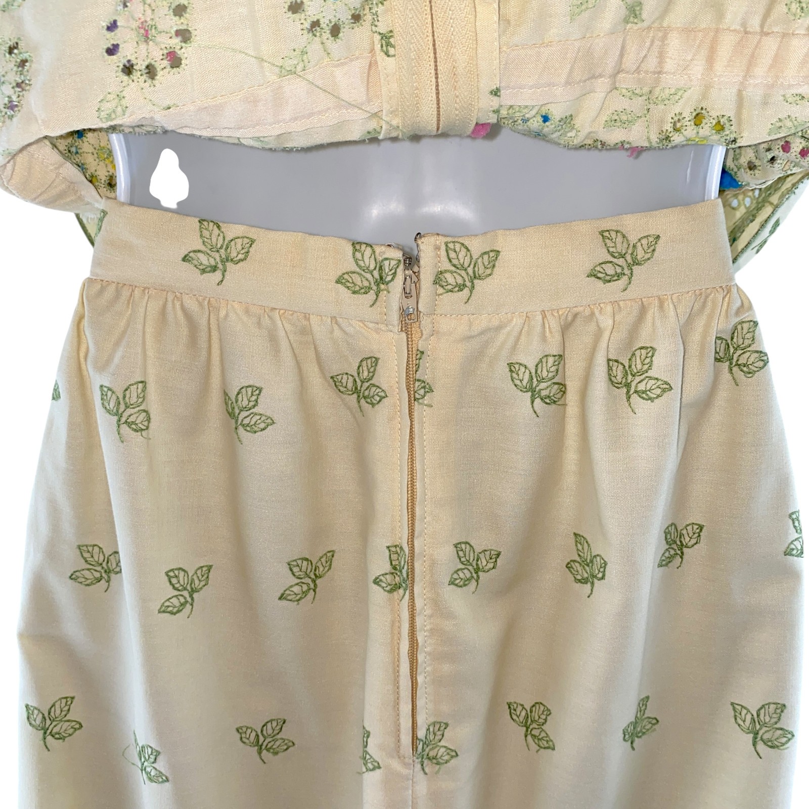 Bonwit Teller Vintage Skirt Set Medium Beige Green Eyelet Lace Leaves Pom Poms