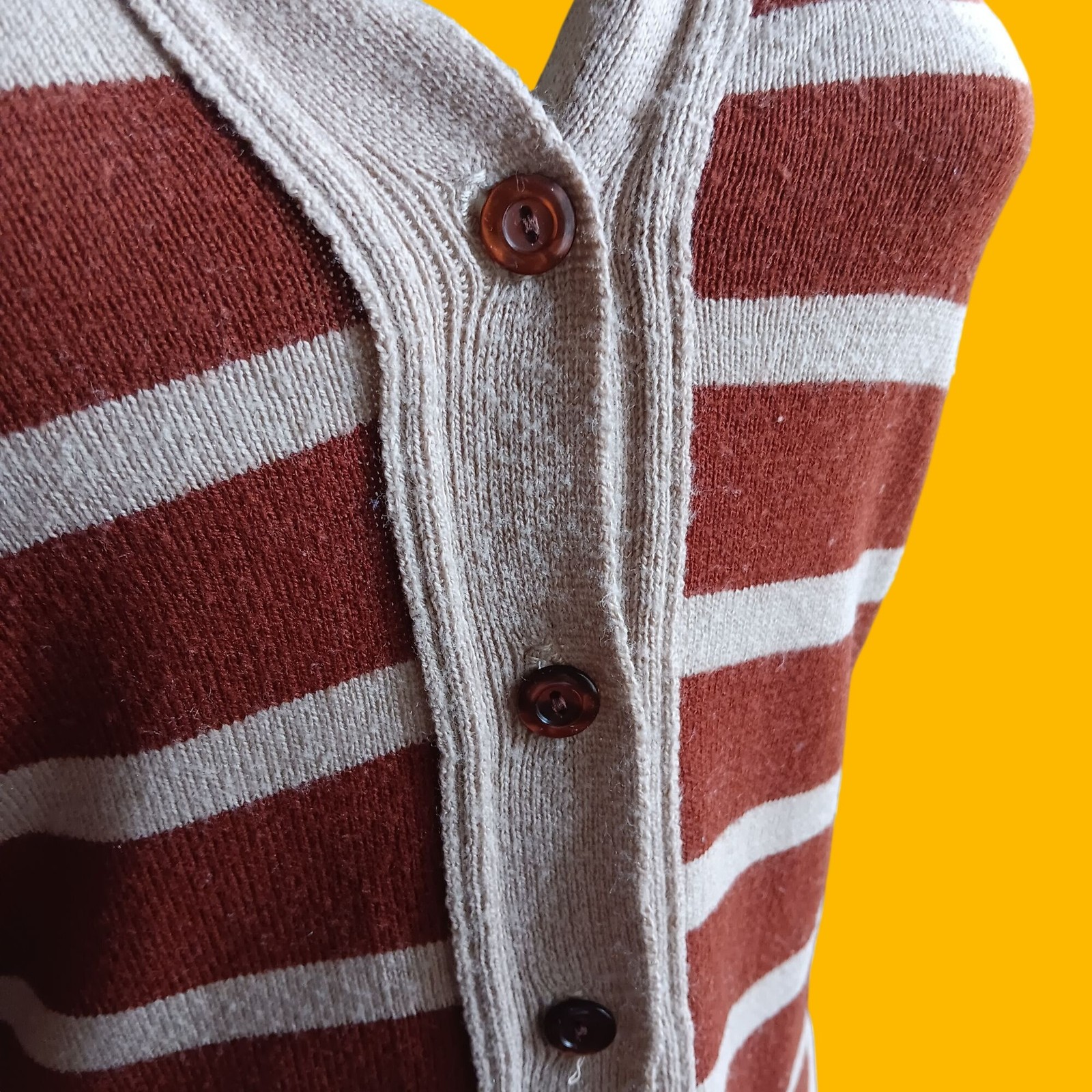 True Vintage Sweater Vest Top Medium Sleeveless Striped Button-Up 1970’s Boho