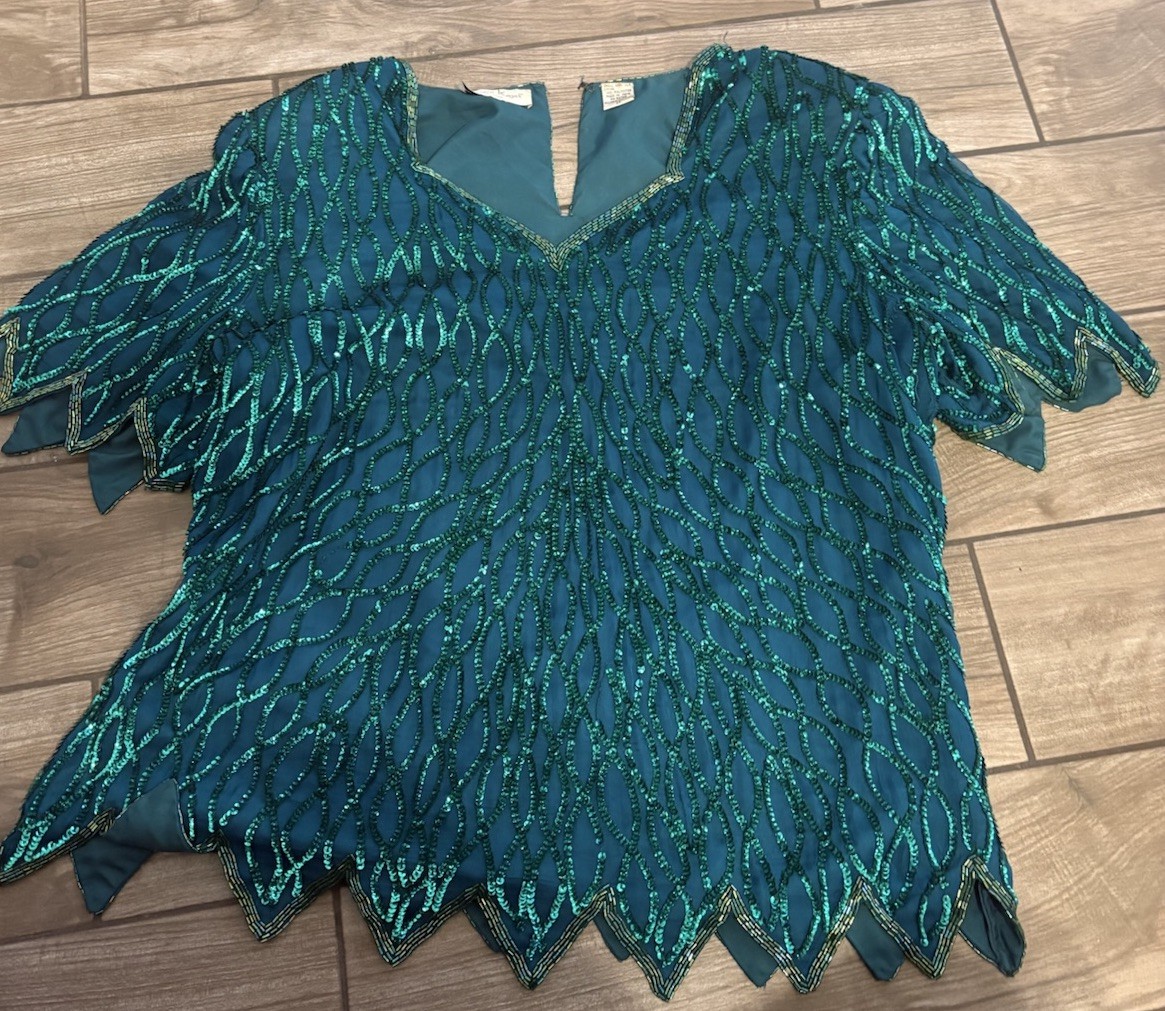 Vintage Rare Women’s Laurence Kazar Beaded Sequin Green Shirt Top Silk Sz 1X