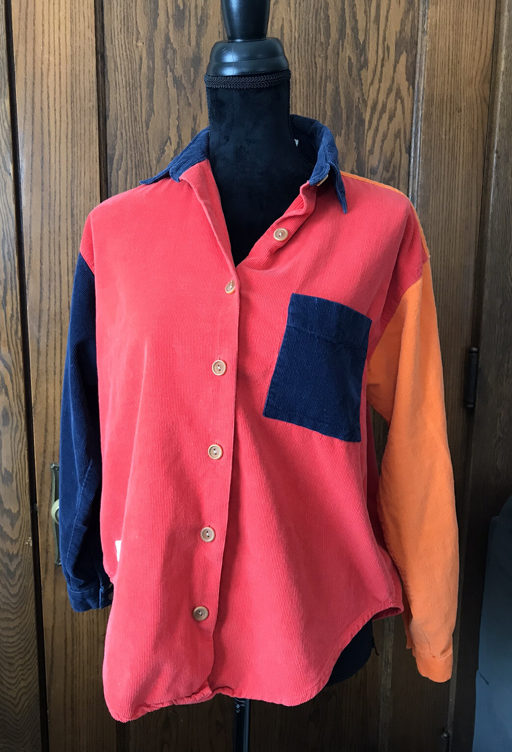 Vintage Women’s Corduroy Button Shirt Clean Clothes Orange Red Navy Blue Small