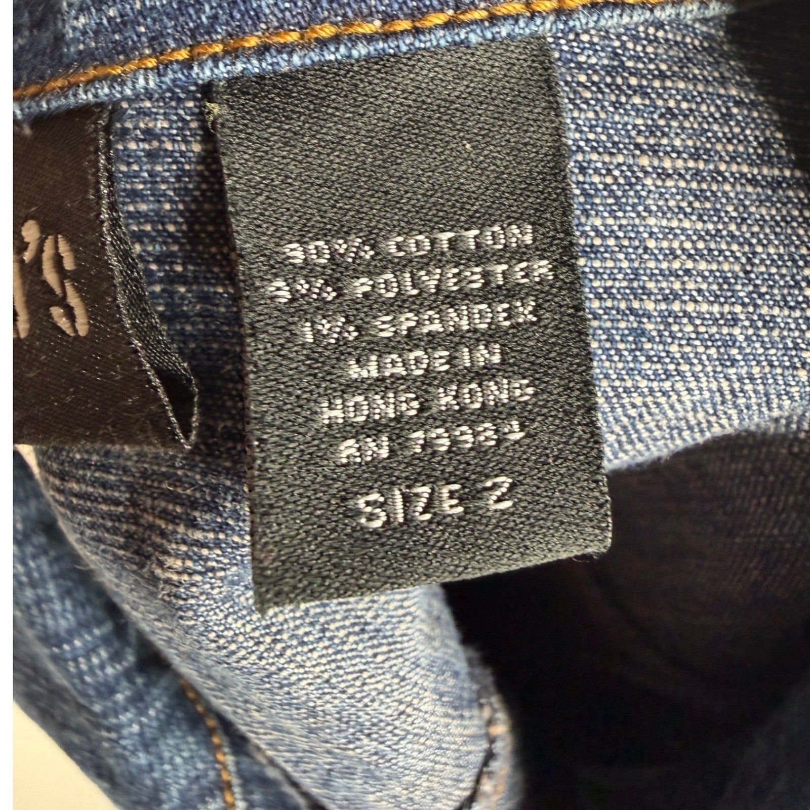 Chico’s Denim Sleeveless Button Down Vest Top size Large Blue