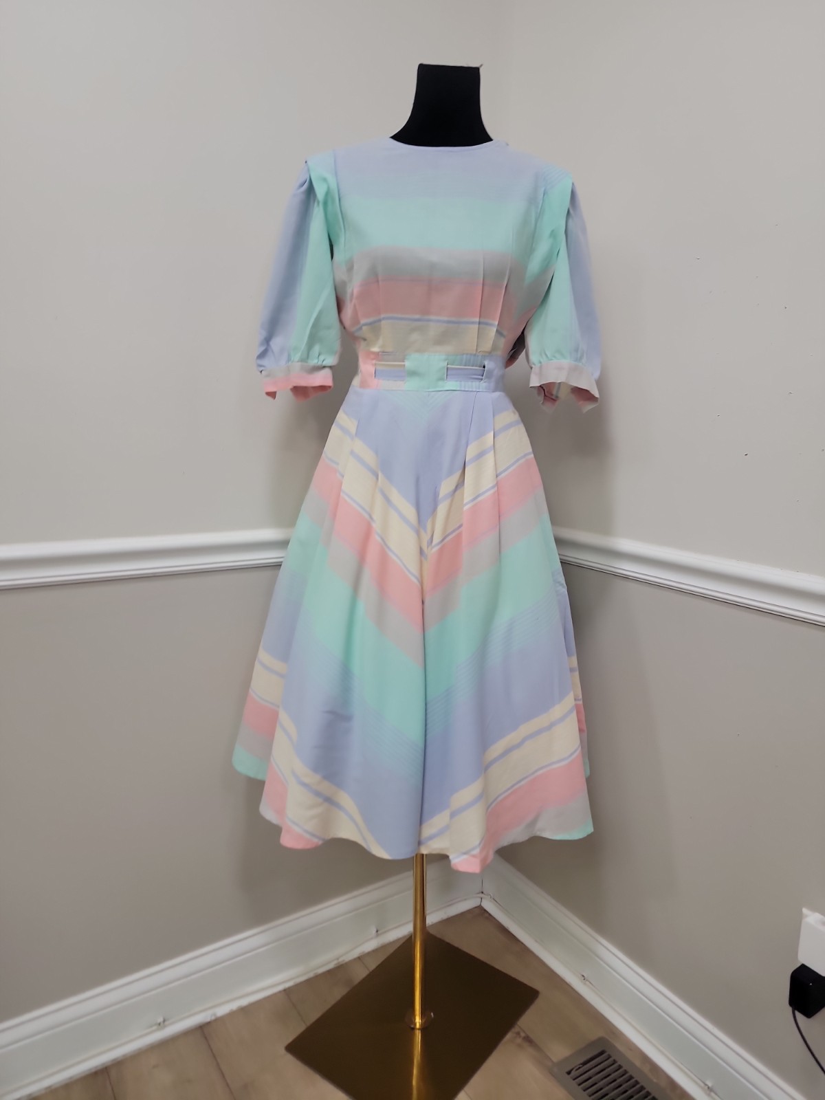 VTG 80s Pastel Stripe Fit & Flare Midi Dress Belted Cottagecore Prairie Secretar