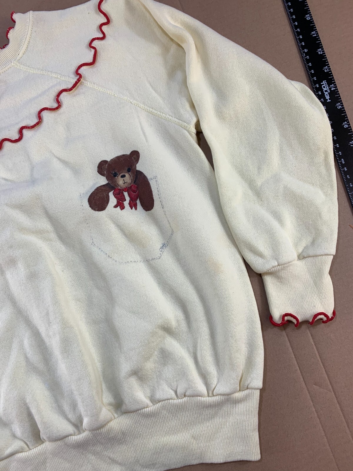 Vintage 70s 80s Teddy Bear Lace Womans Girls Sweatshirt High School Surf Hippy