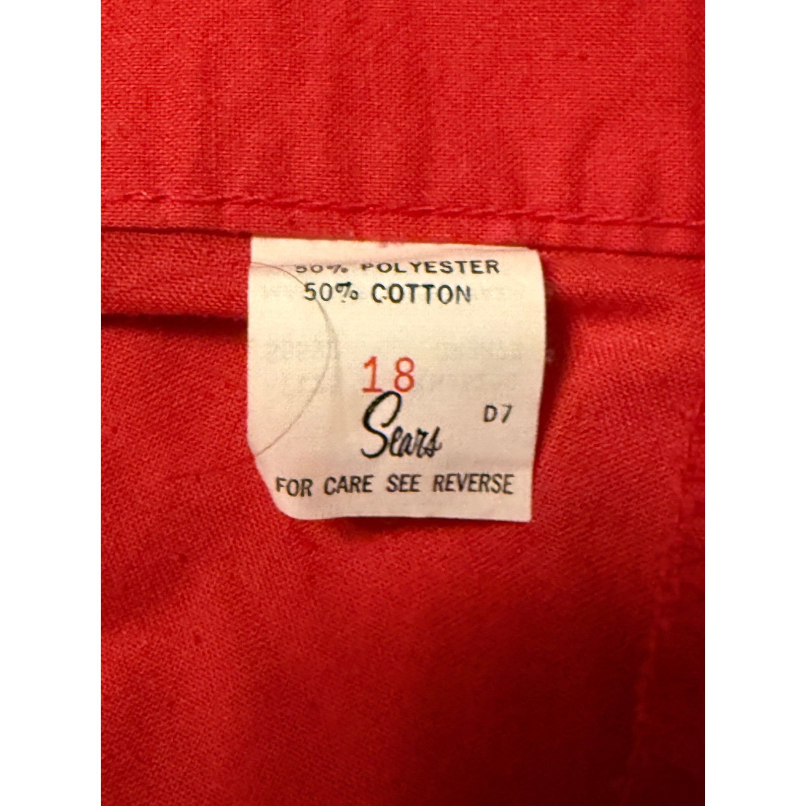 Vtg 18 Sears Red High Waisted Cuffed Shorts Wmn Button Tab Detail 12 14