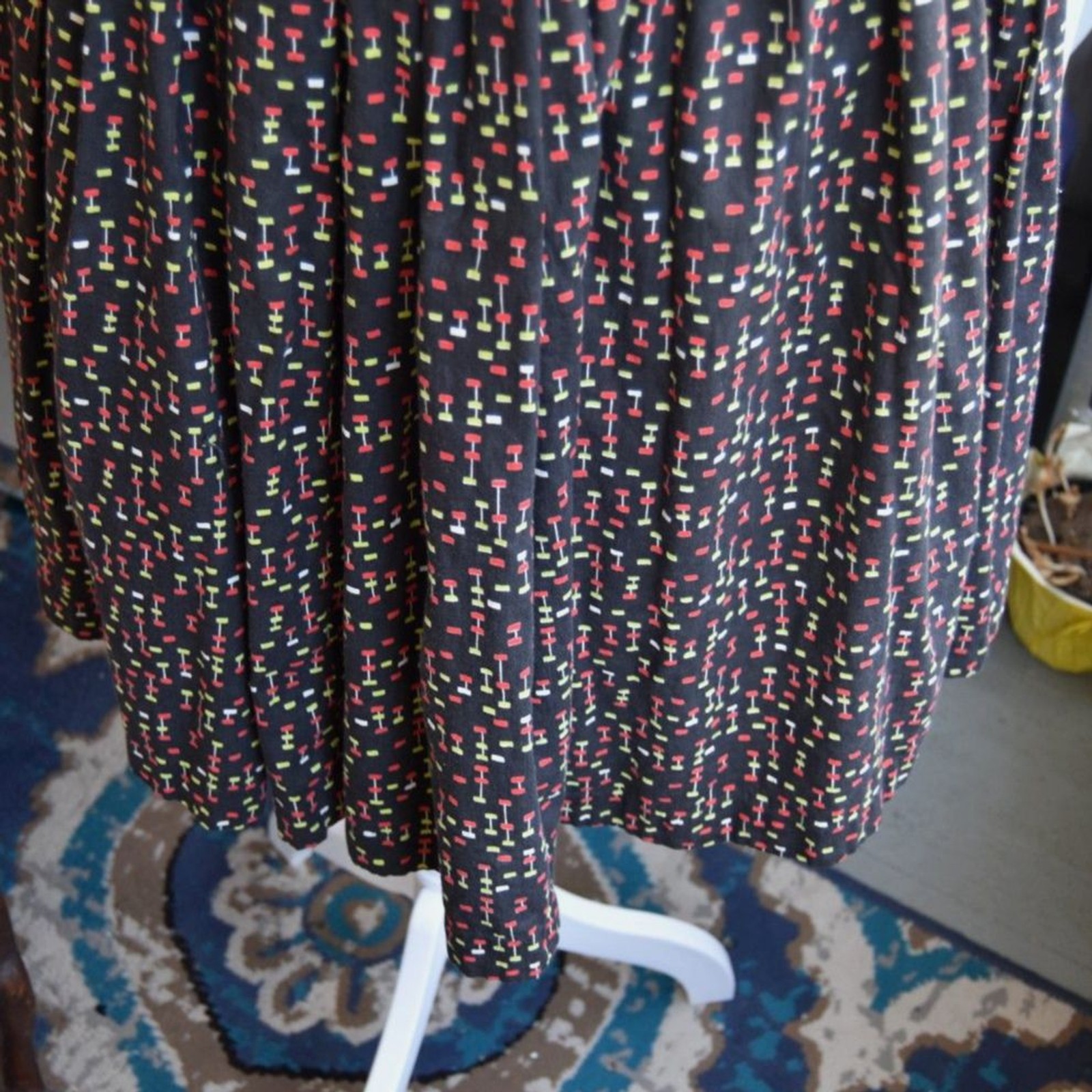 Vintage 1950s Atomic Print Full Skirt 26 Waist Novelty Cotton Rockabilly XS