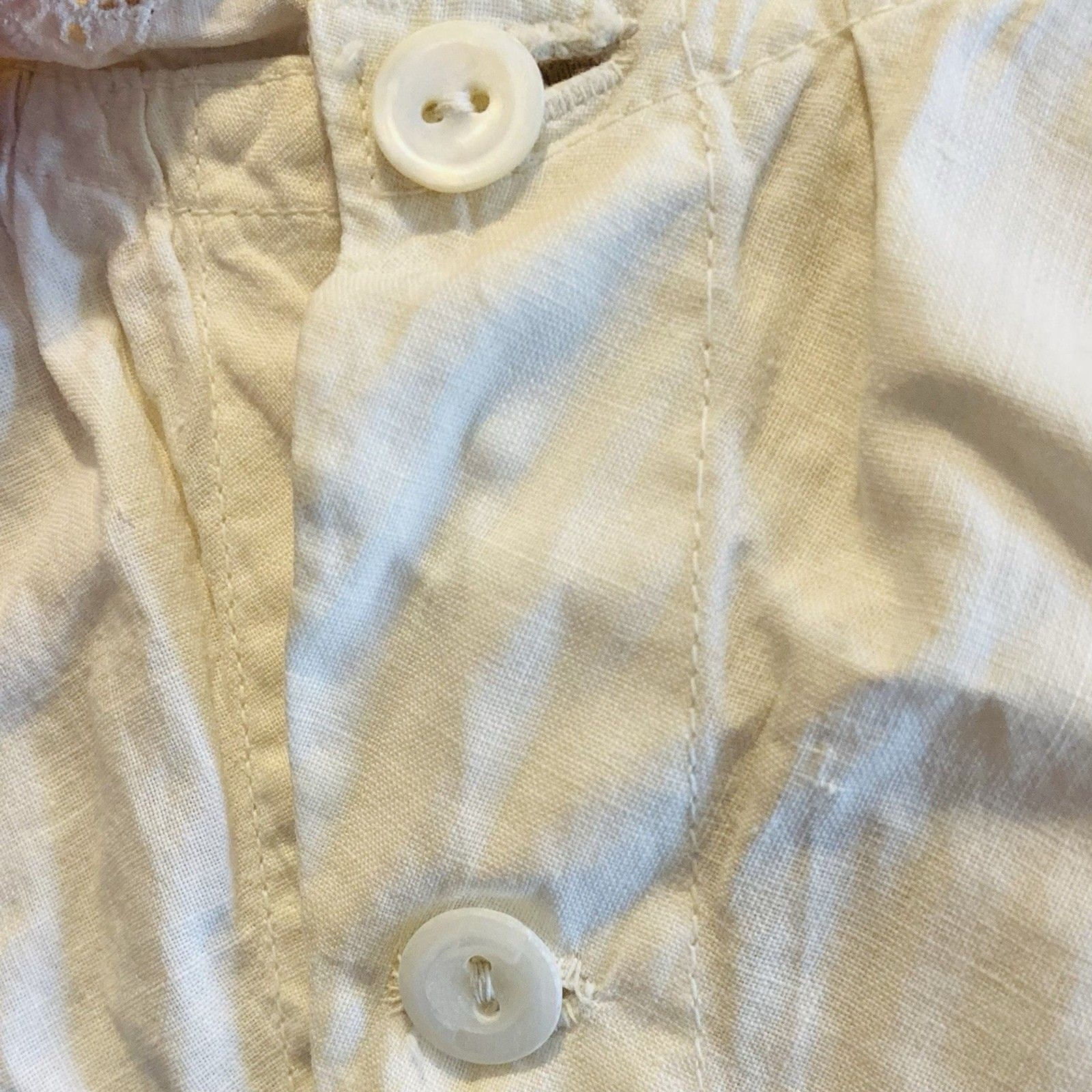1890s 1900s White Cotton Corset Cover Short Sleeved Eyelet Cropped Fleur-De-lis
