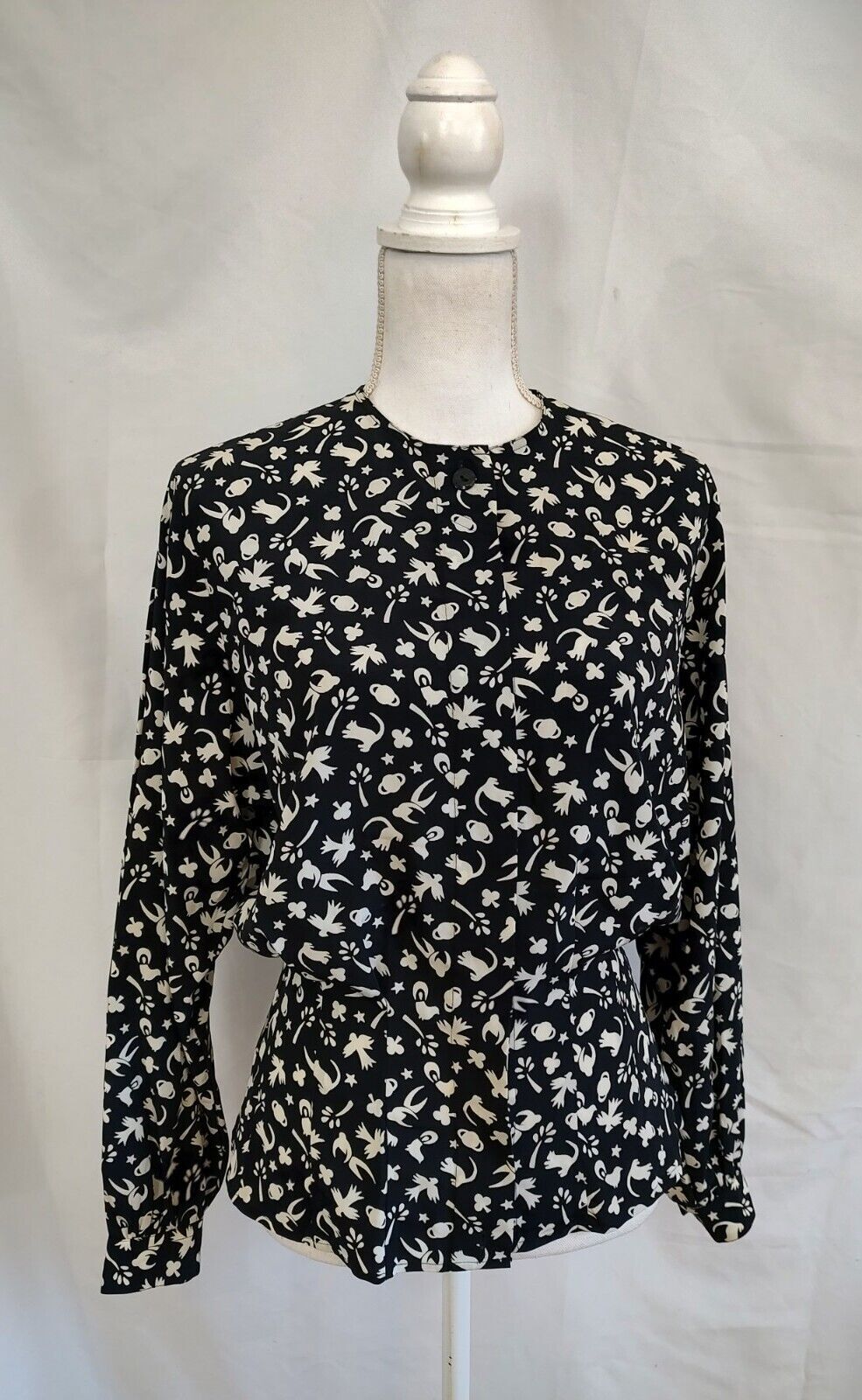 Vintage Blouse Top Counterparts Black & White Witchy Gypsy Print Button Down 6