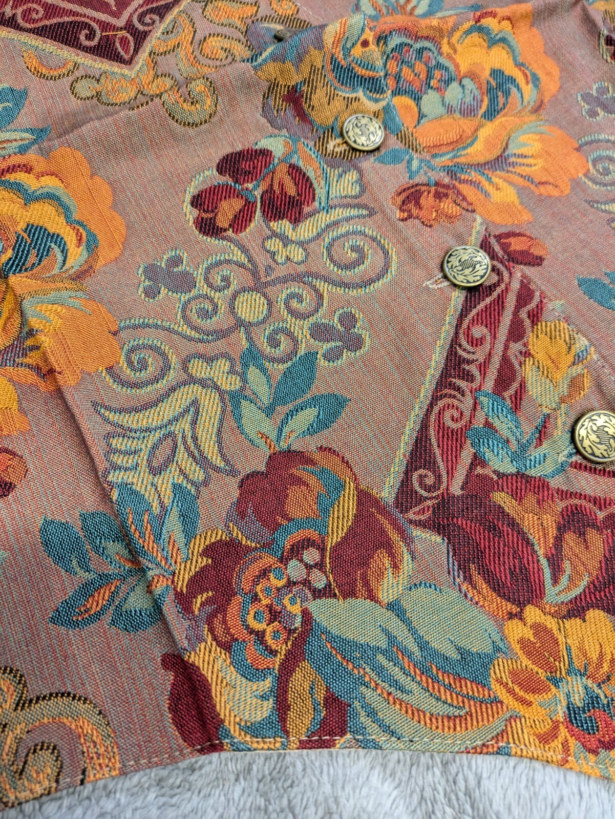 Vintage Nadia Embroidered FLOWERS Tapestry Women’s MED Grandmacore Vest NEW v2