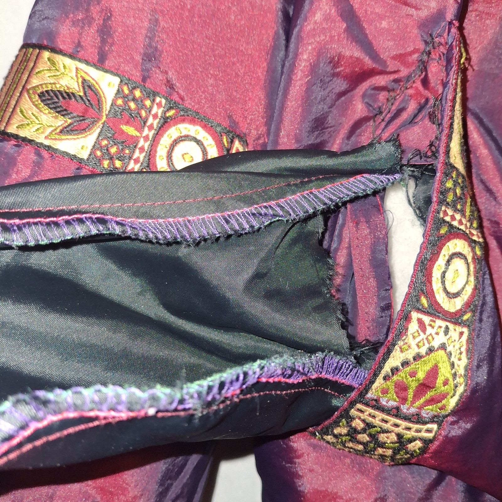 Vtg. 90’s iridescent Andy Johns jacket Ladies size large Leaf Print