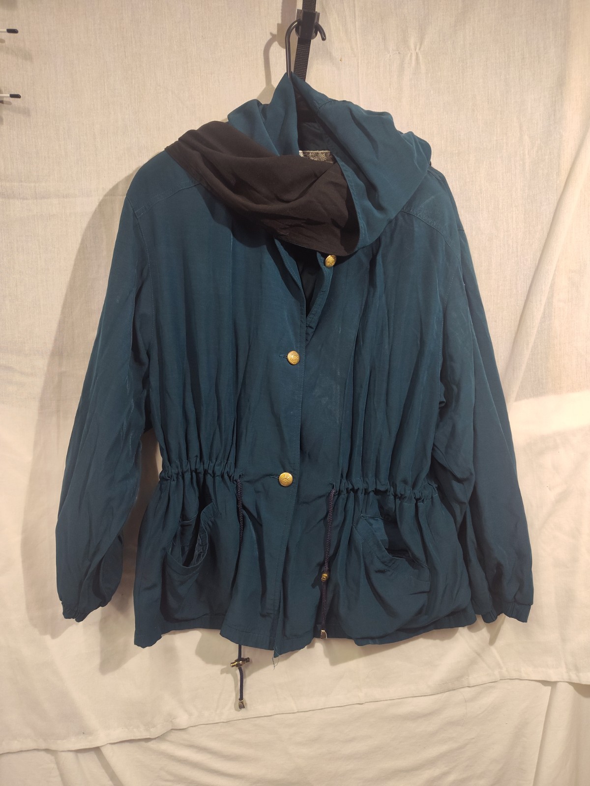 VTG Gallery Sport Aqua Blue Green Sinched Waist and Gold Accent Jacket Size M