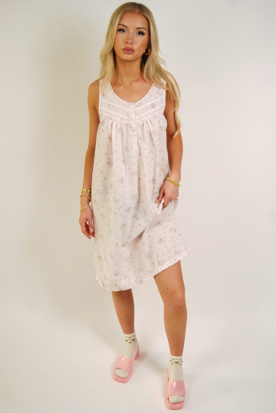 Vintage 70s Floral Nightgown (L) babydoll plus size large dress nighty pastel