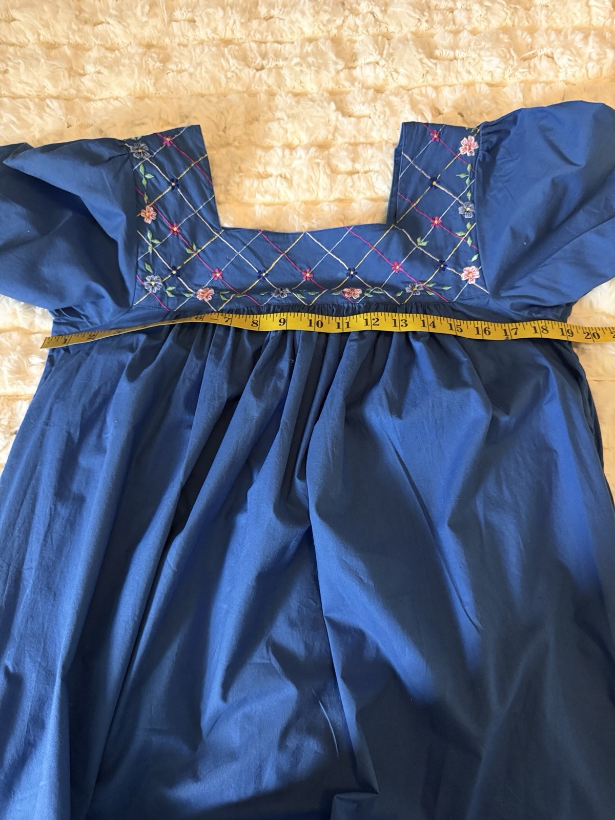 Whispers Vintage 100% Cotton With Side Pockets Blue Embroidery Dress Medium