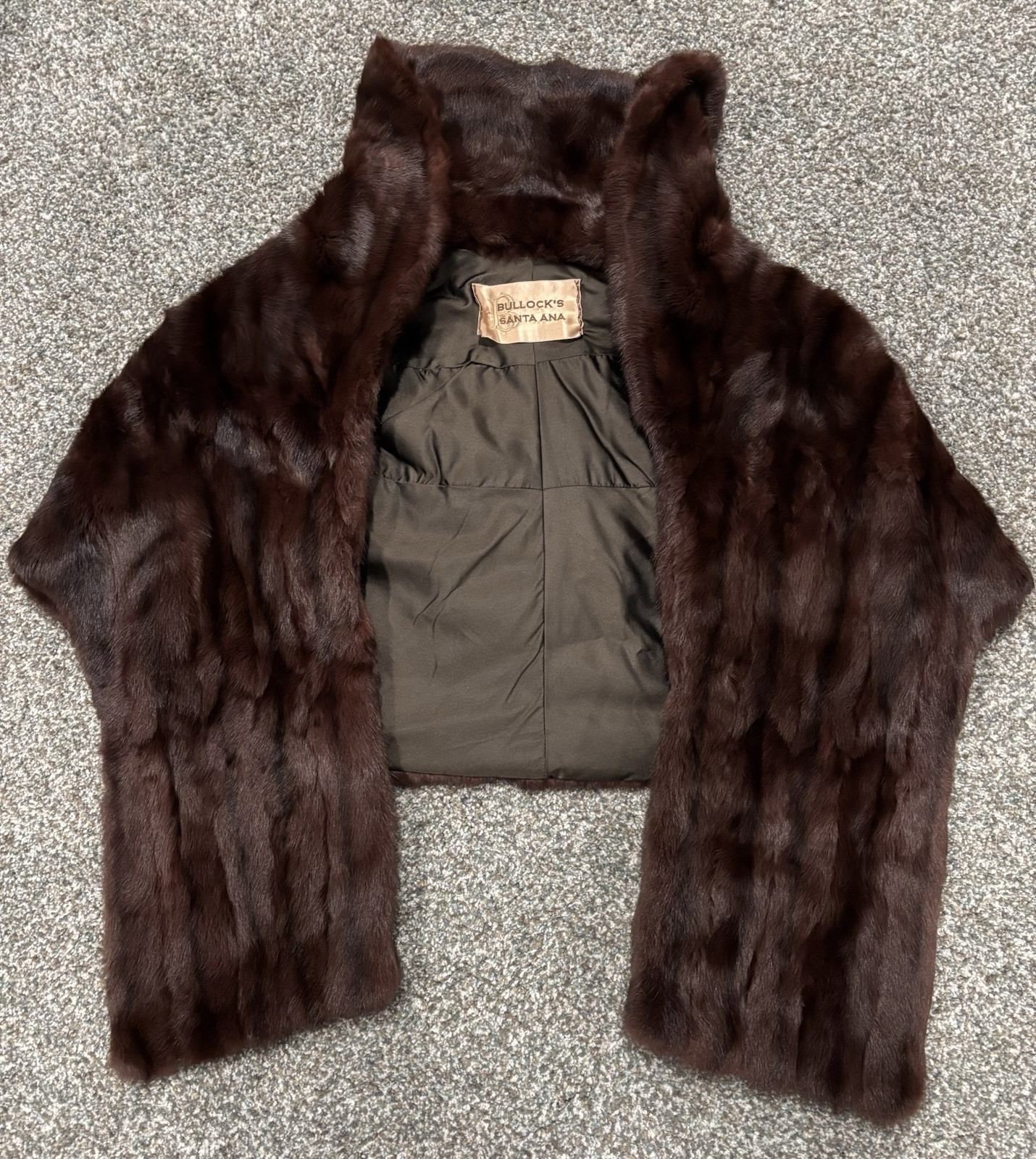 Vintage Collared Mink Fur Stole Cape Lined with 2 Pockets! Bullock’s Santa Ana