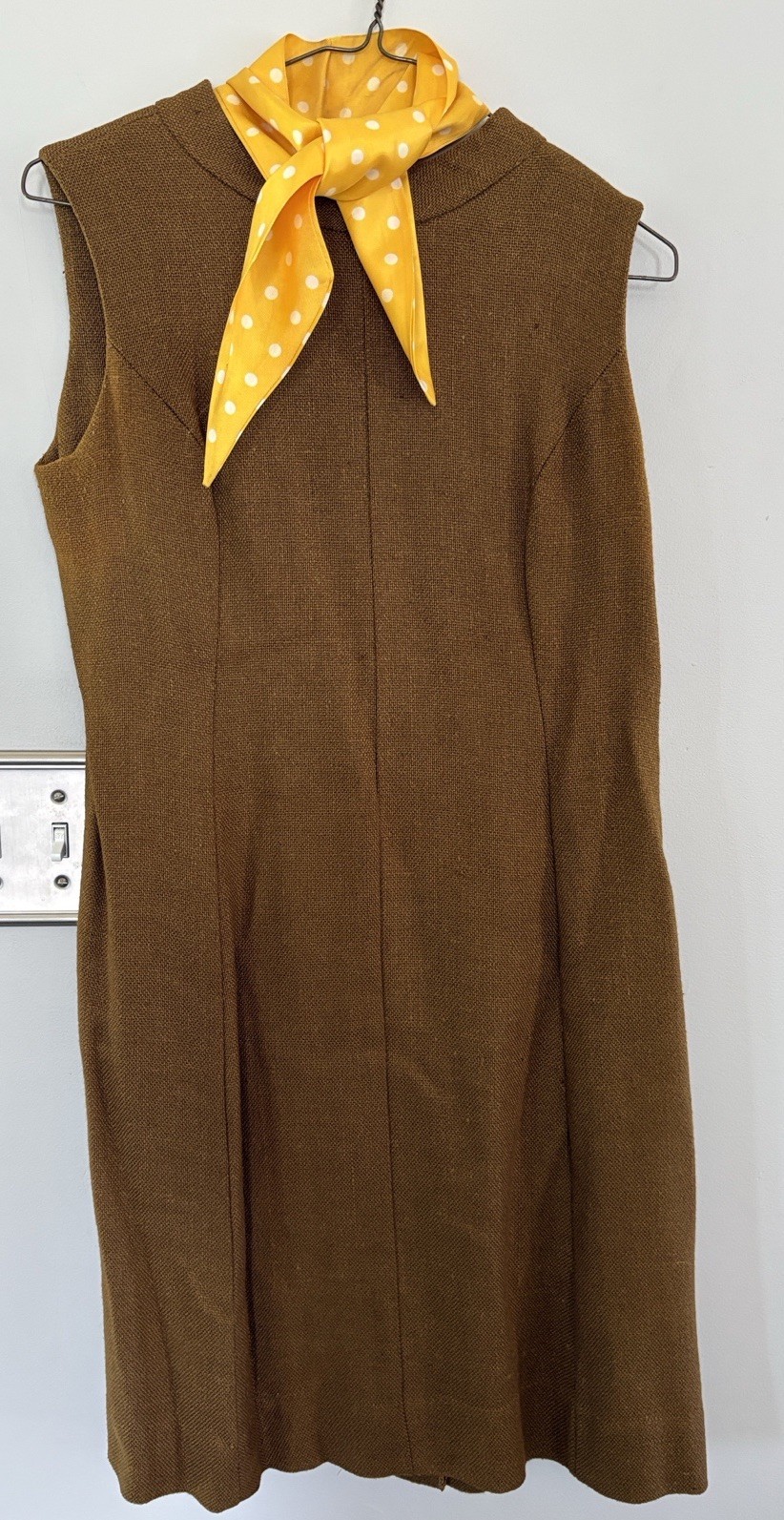 1960s Brown shift dress sleeveless with yellow polka dot Scarf Collar Medium