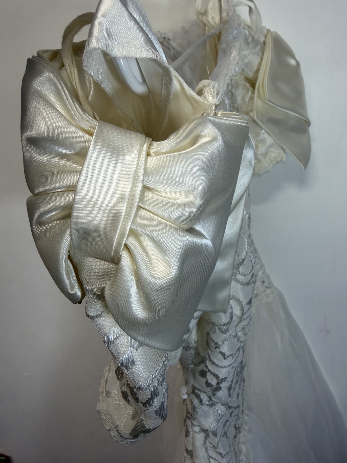 Alfred Angelo Y2K VTG 80s 90s White Satin Short Sleeve Wedding Dress V Neck S