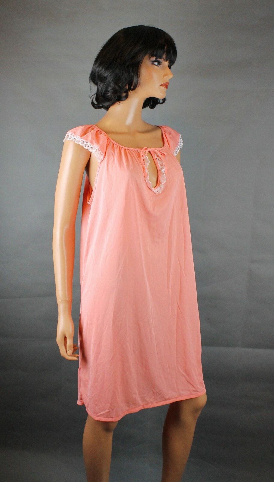 Shortie Nightgown Sz M L Vintage Sleeveless Salmon Pink Keyhole Neck Babydoll