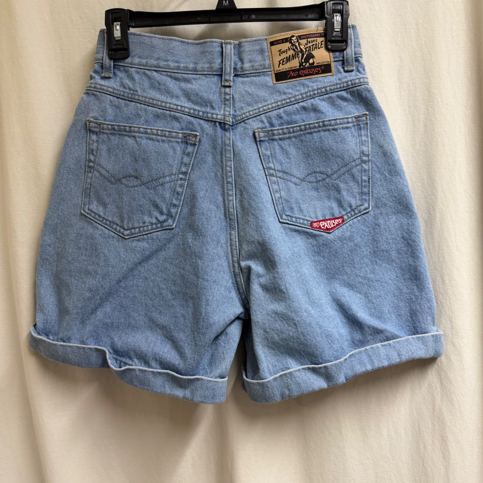 Vintage No Excuses High Waisted Denim Shorts Light Wash Button Fly Femme Fatale