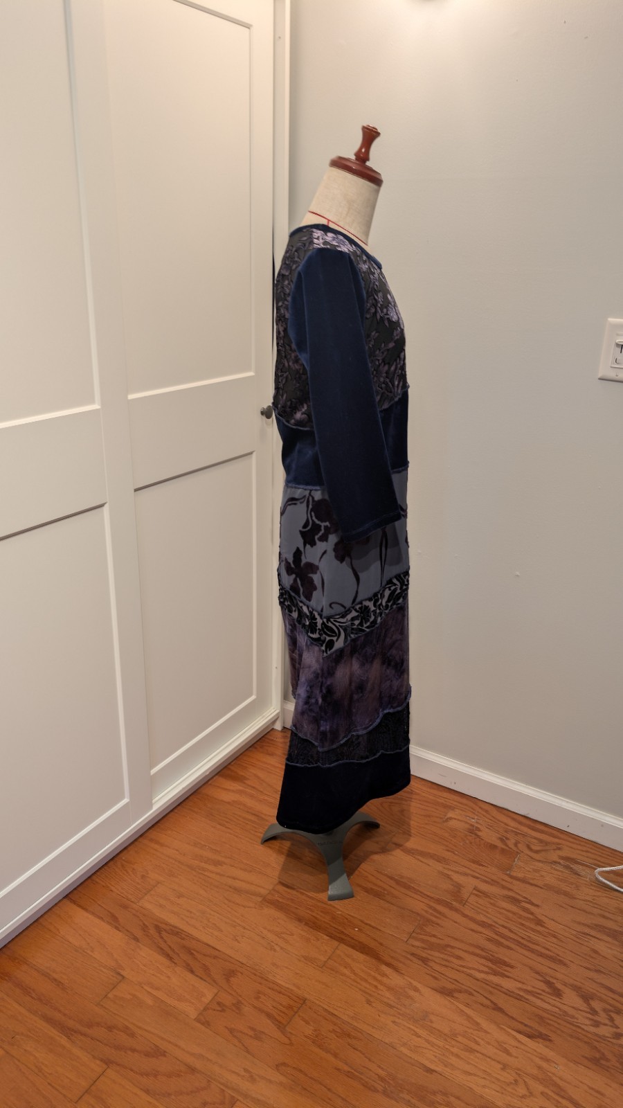 Vintage 90’s Size 10 Spencer Alexis Blue Floral Burnout Velvet Dress Grunge Goth