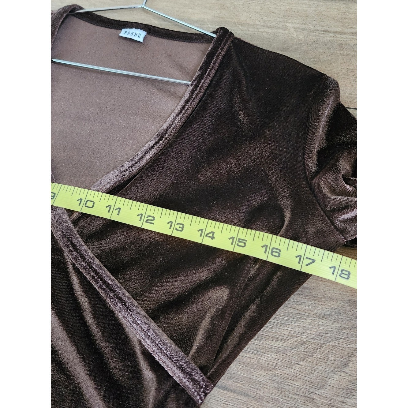 Vintage PASHU Long Sleeve Women Medium Brown Velvet Wrap Top Elegant Casual Luxe