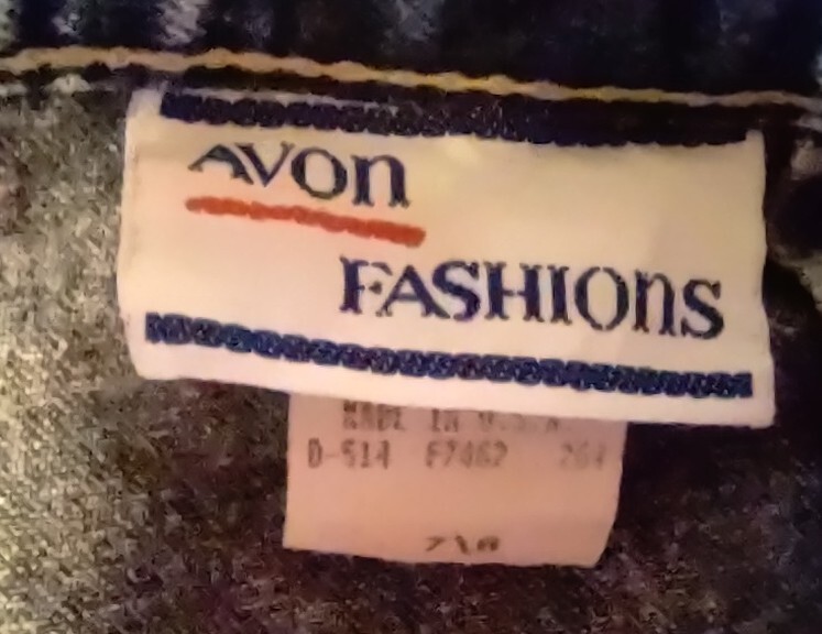 Vintage 80’s Avon Fashions Acid Washed High Waisted Mom Jean Shorts S