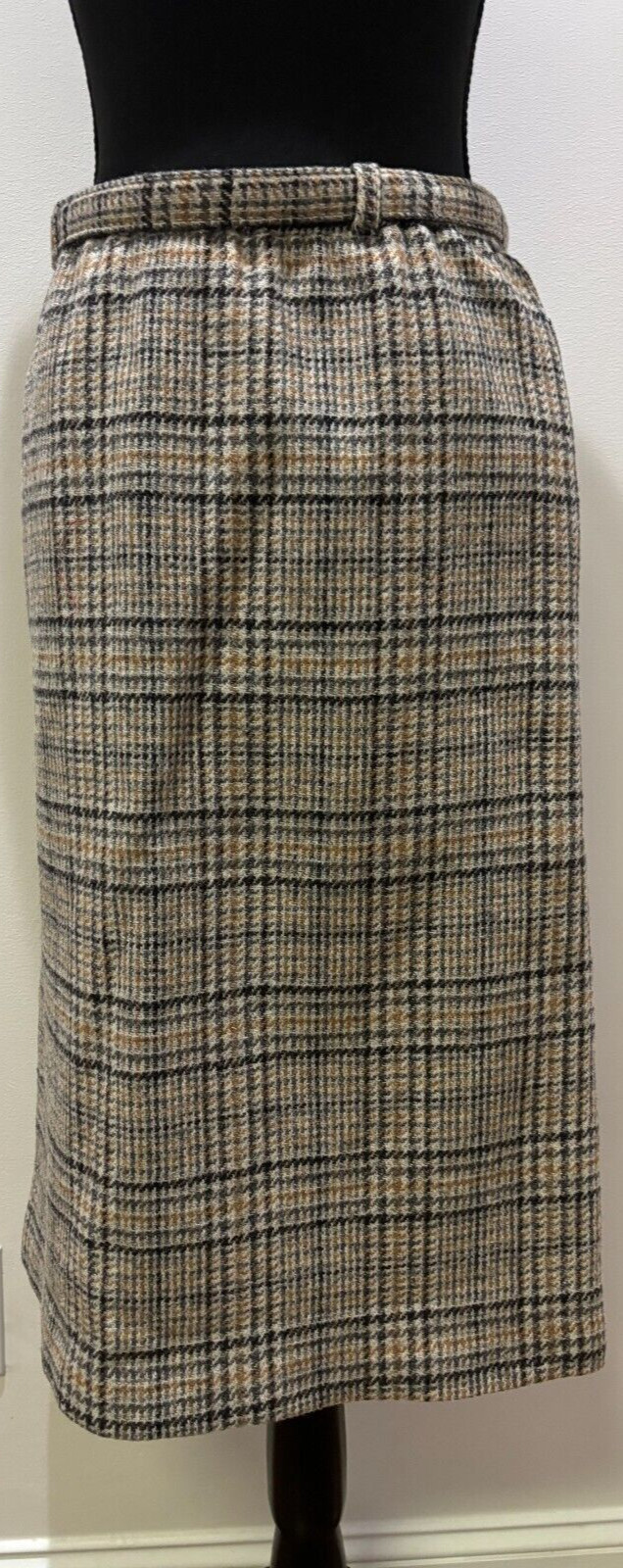 Vintage Prestige of Boston Houndstooth Maxi Skirt with Belt and Pockets Size 10