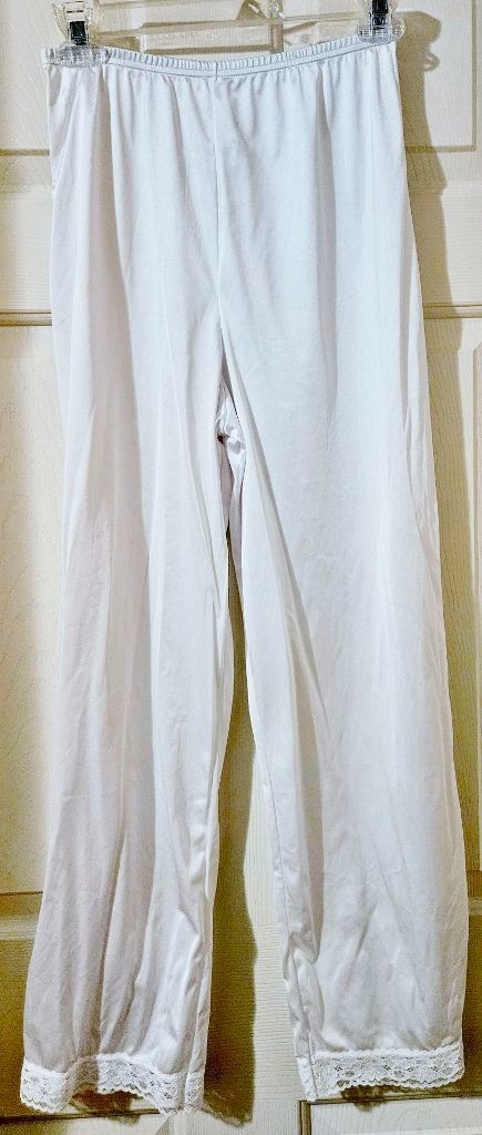 VTG Vanity Fair Nylon BASE LAYER Long John Silky UNDERWEAR PANT ~Sz 6 / 42~White