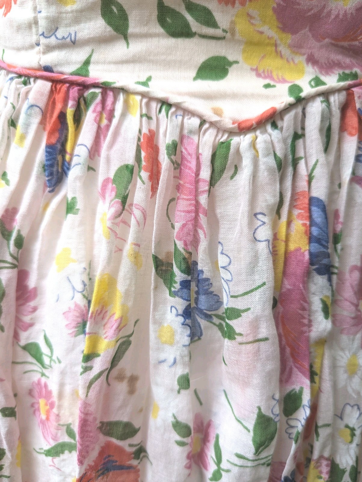 1940’s Cottage-Core Romantic Floral Boned-Bodice Cotton Summer Dress