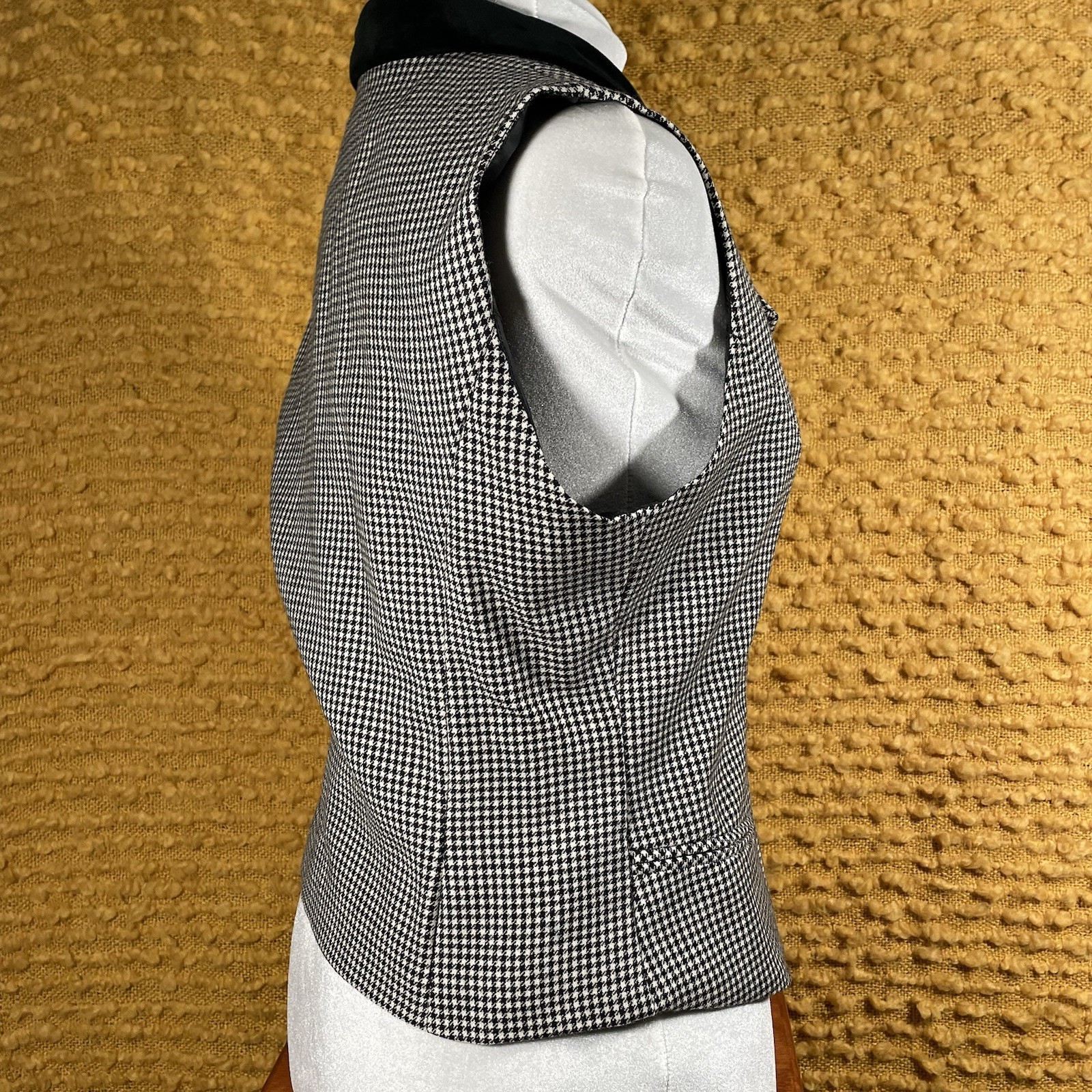 Vtg Alanni by Donnybrook Vest Dbl Breasted Wool Houndstooth Black Velvet Collar