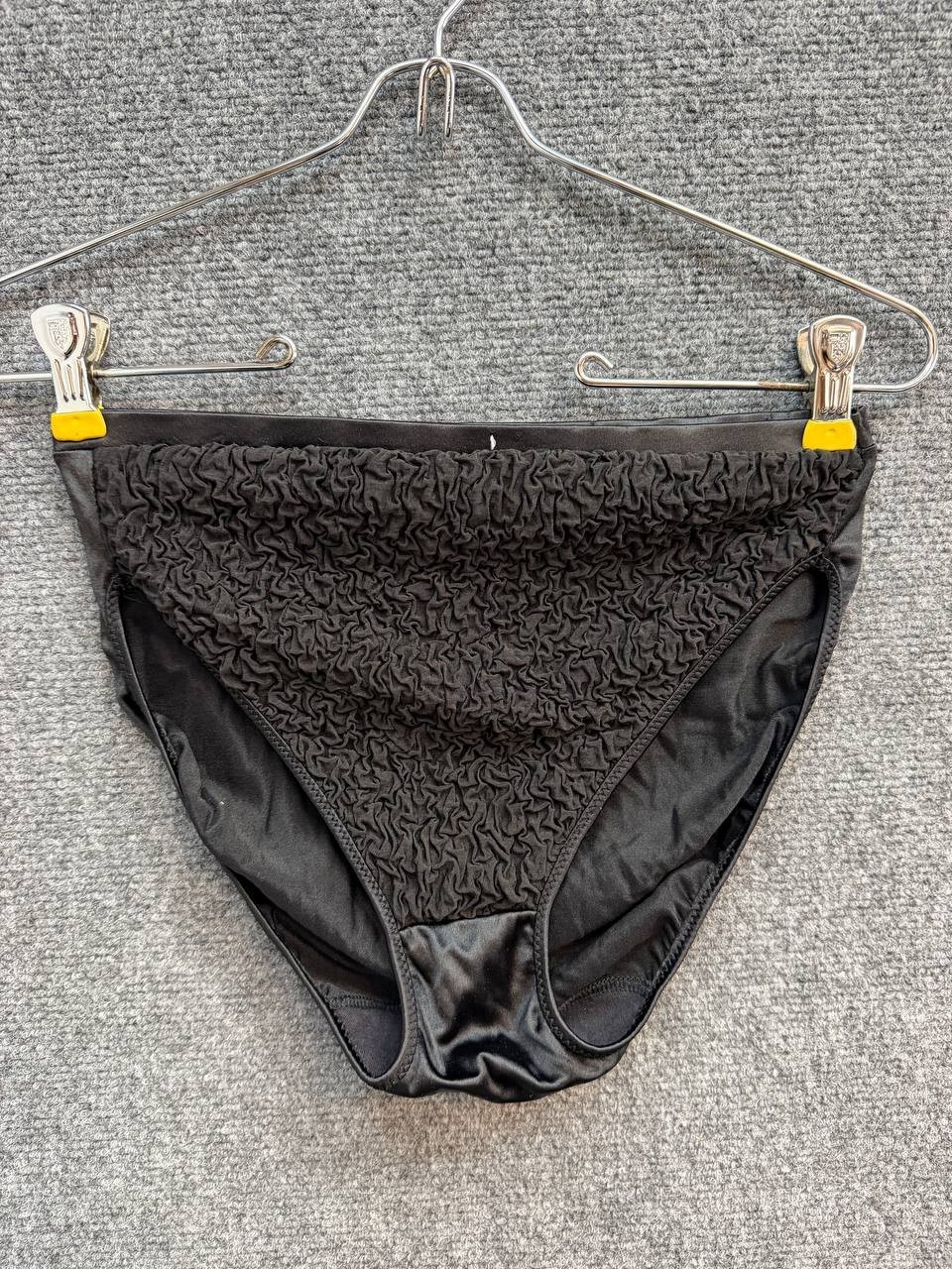 Vintage Maidenform Magic Moment Black Brief Panties Size 7 Large USA